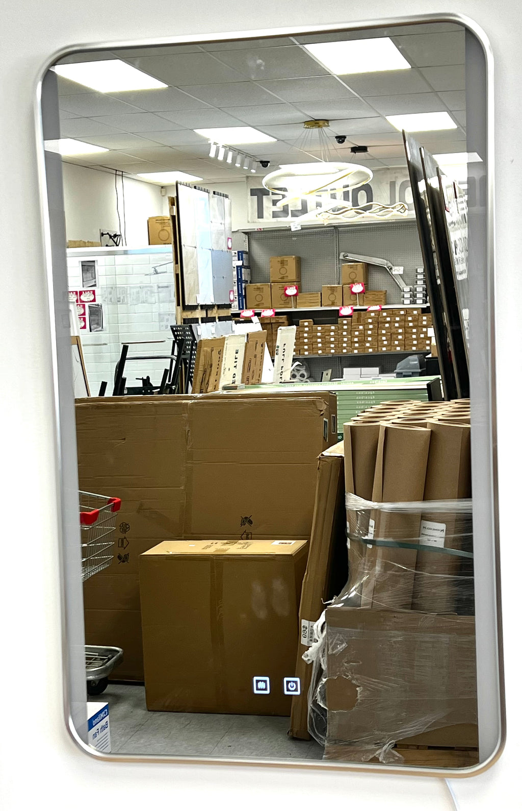 LED Mirror 20"x32" – Anti-Fog, Touch Switch, Cool White image 1