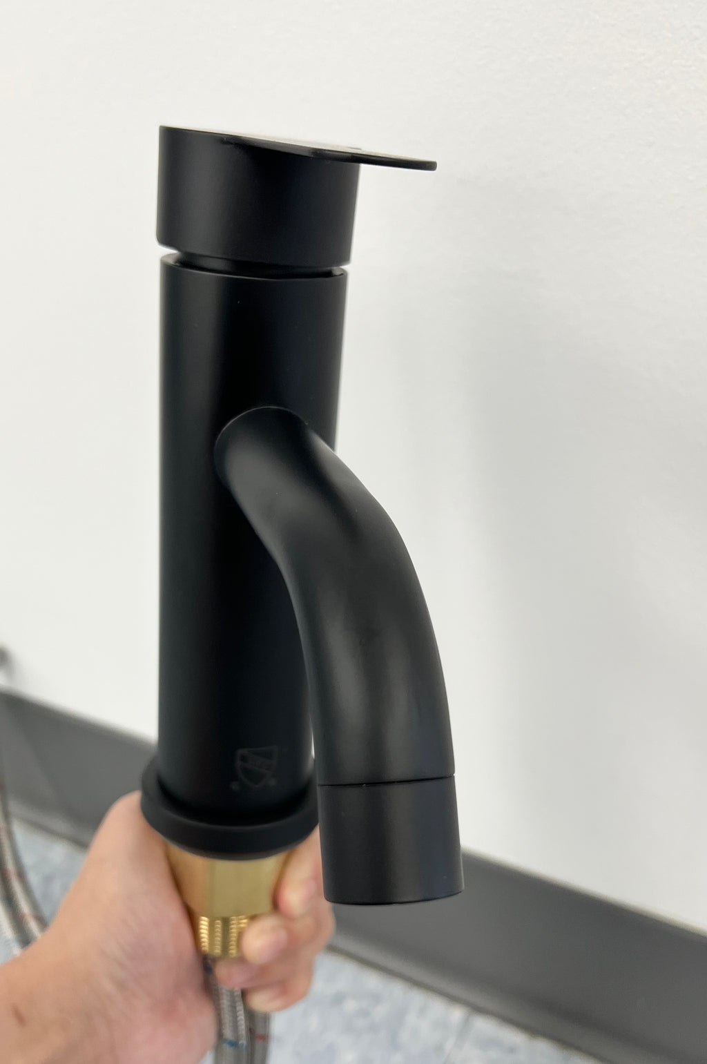 Bathroom Faucet - Round, Matte Black image 2