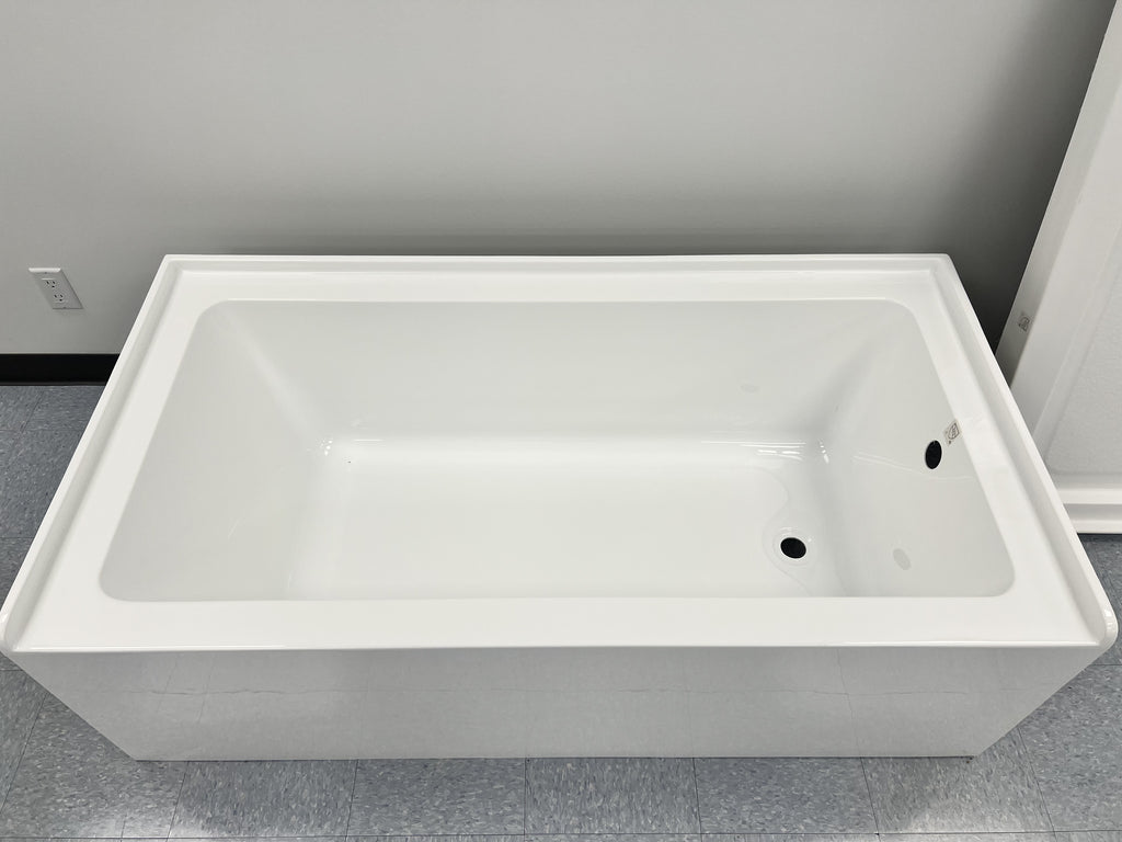 Flush Style Acrylic Fiberglass Bathtub – 60" x 32" image 1