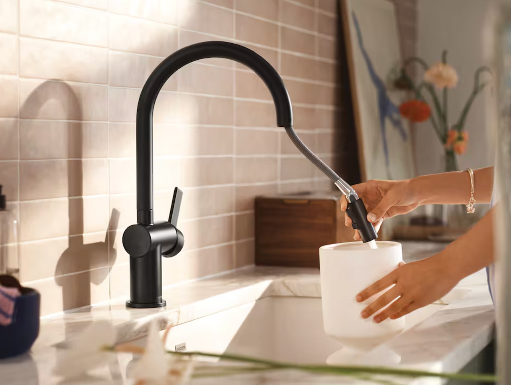 MOEN 7622BL Cia Pull Down Kitchen Faucet- Matte Black