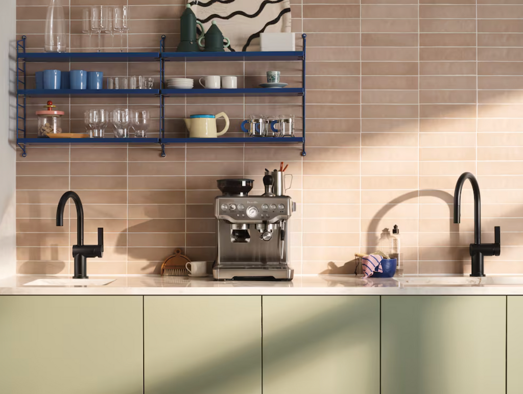 MOEN 7622BL Cia Pull Down Kitchen Faucet- Matte Black