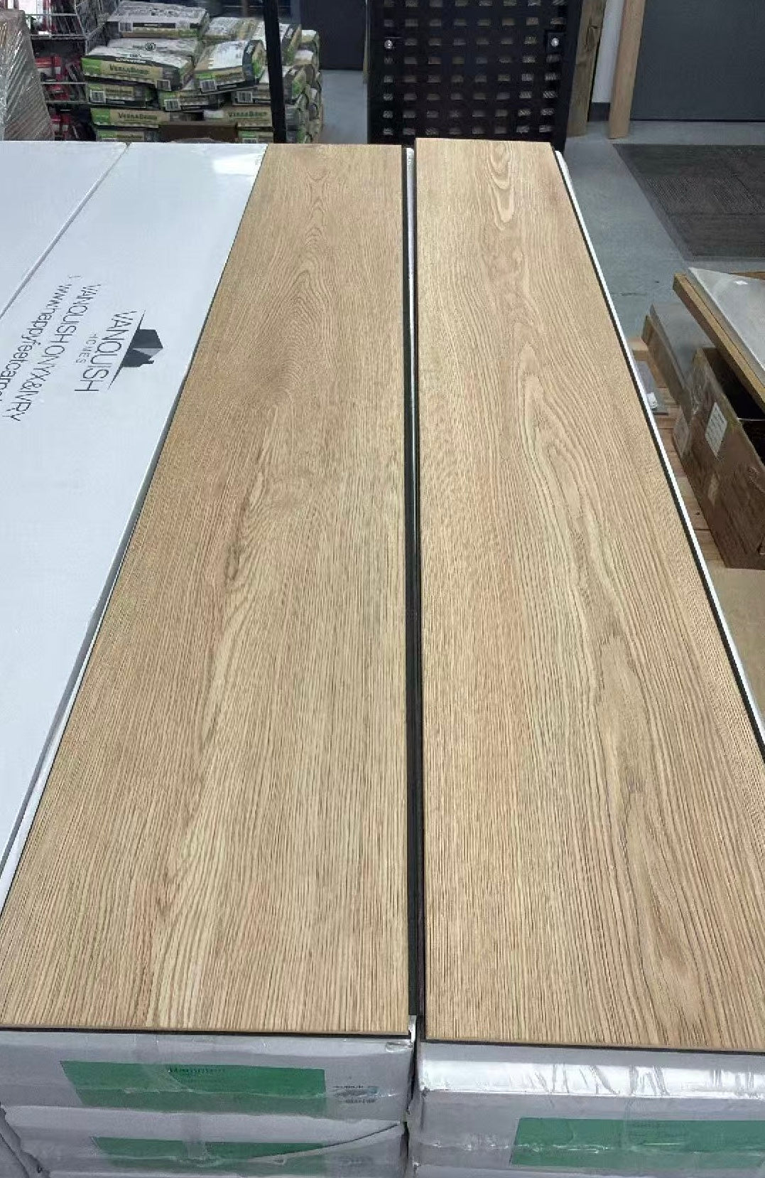 12mm S2024 Laminate Flooring 96 Hours Water Resistance - 20.40 sq.ft/box $1.39/sq.ft
