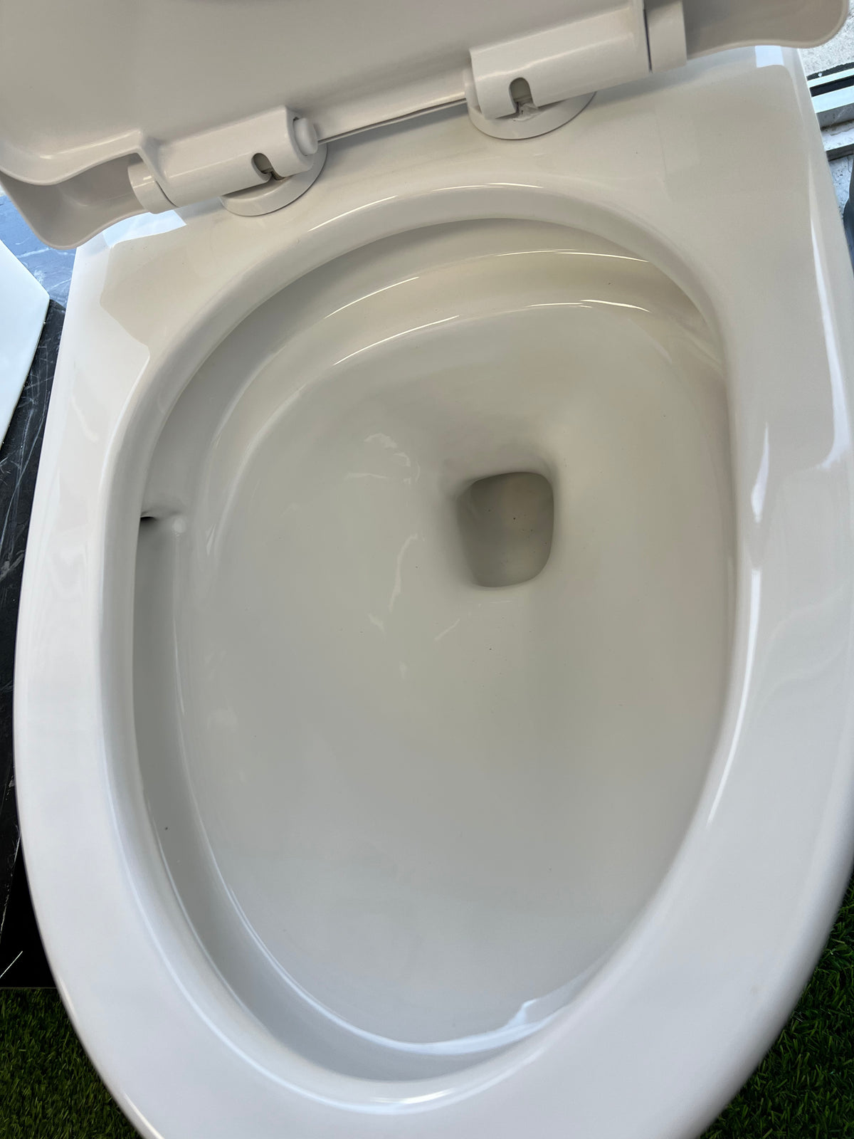 1-Piece Toilet – Dual Top Flush, Tornado Flush, ADA 17" image 3
