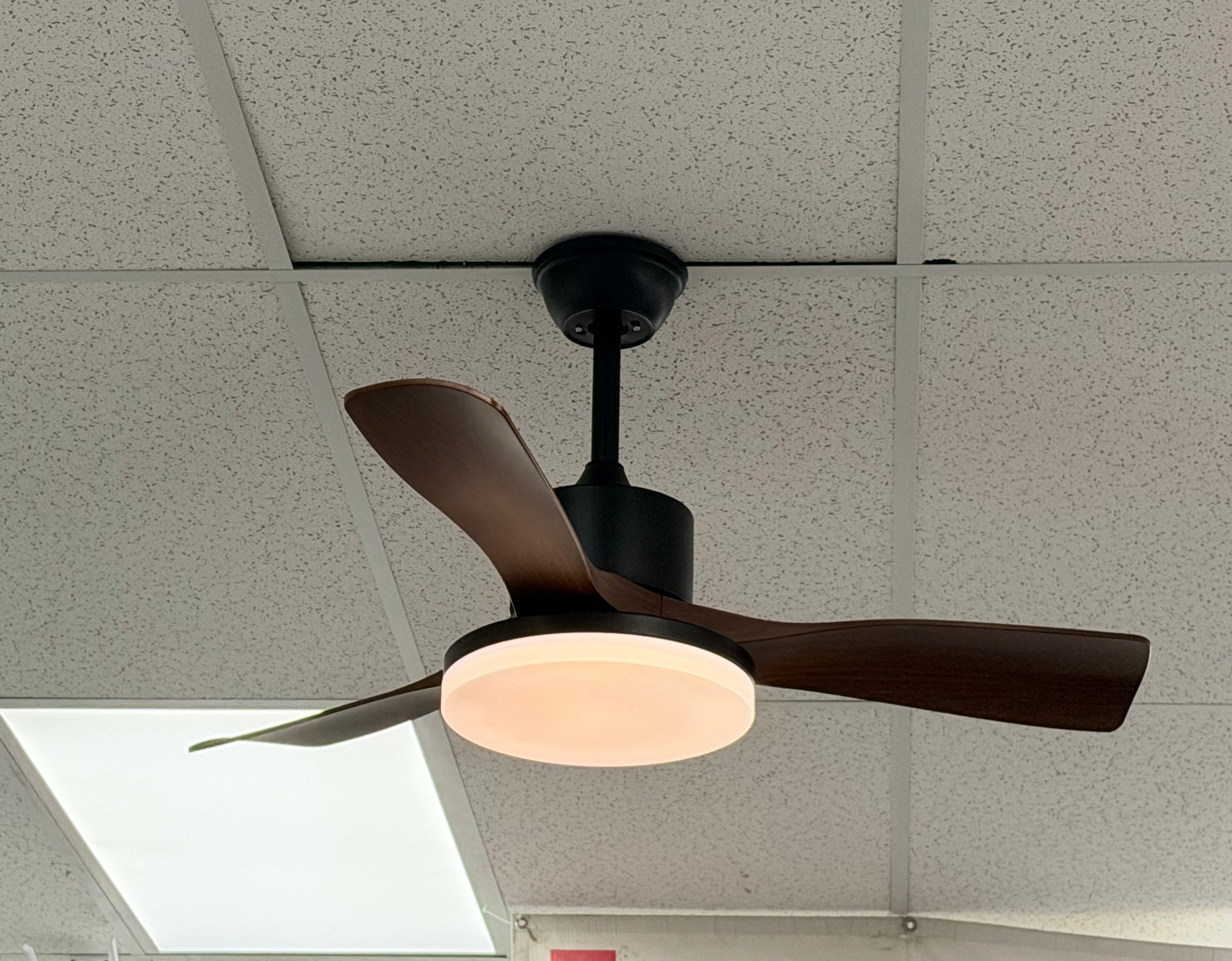 42" LED Fan Light
