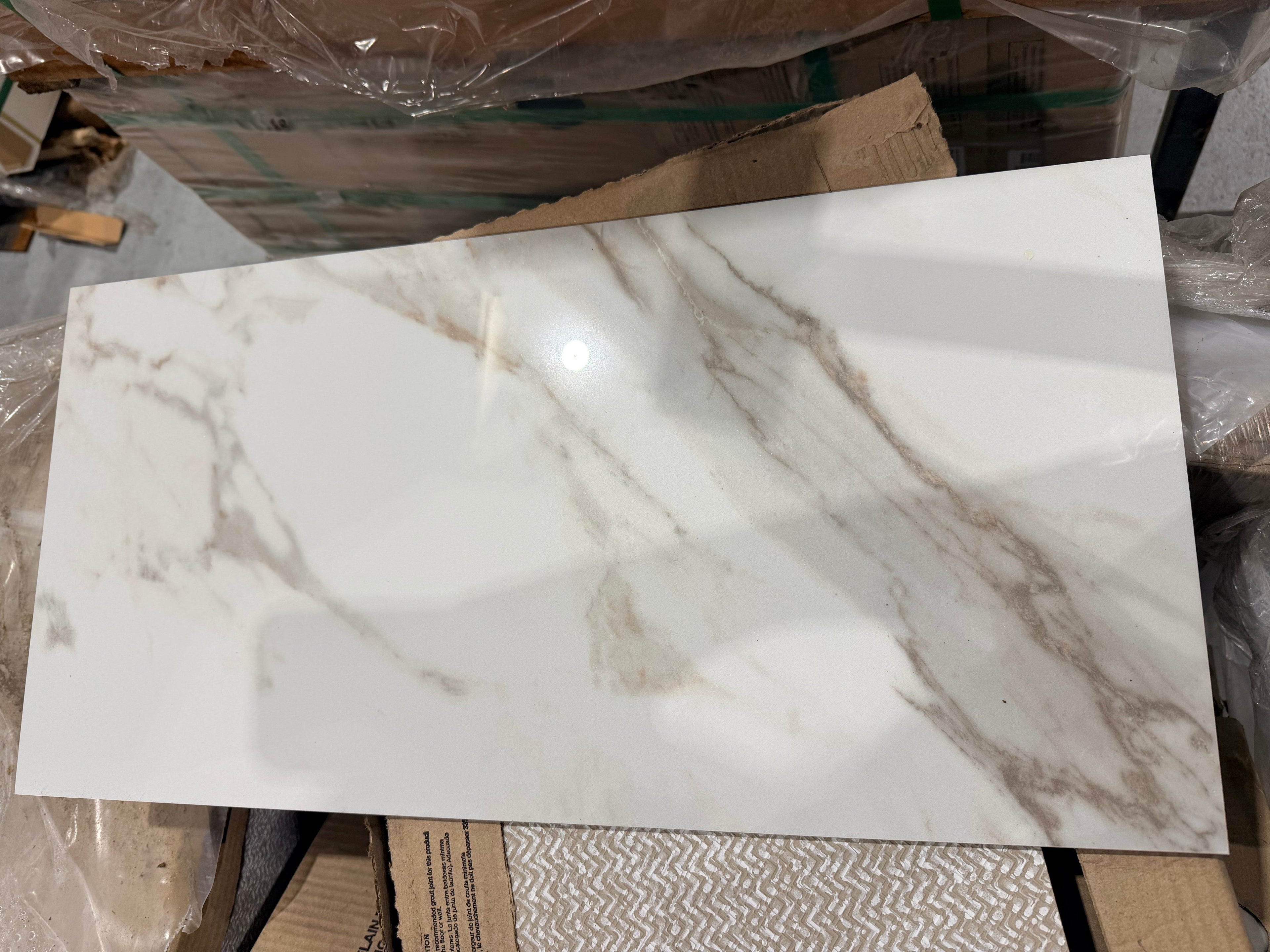12"x24" Diamante FM10 Polished Porcelain Tile, $1.59/sq.ft (9pcs/box, 17.01sq.ft)